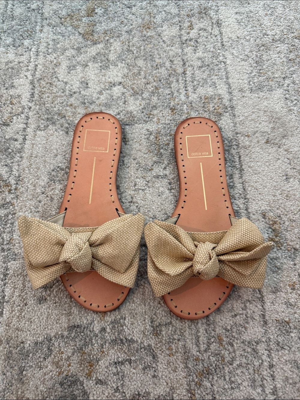 Dolce Vita Tan Bow Slide sandals